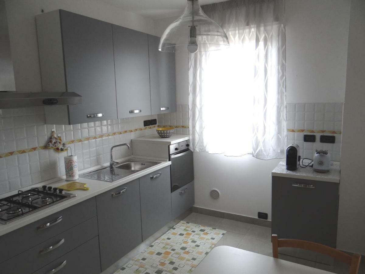 Grande Appartamento Al Mare Martinsicuro Buitenkant foto